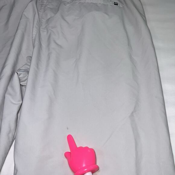 Travis Mathew Golf Pants Men's Size 38X33 Light Gray Flat Front Stretch Chinos - Picture 15 of 16